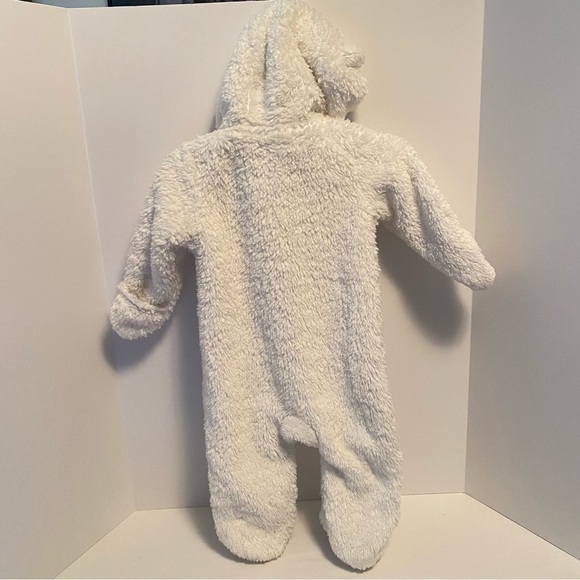 Carter's Baby Infant Serpa Zip-Up One-Piece Hooded Pram With Ears White 6 Months - Picture 4 of 10